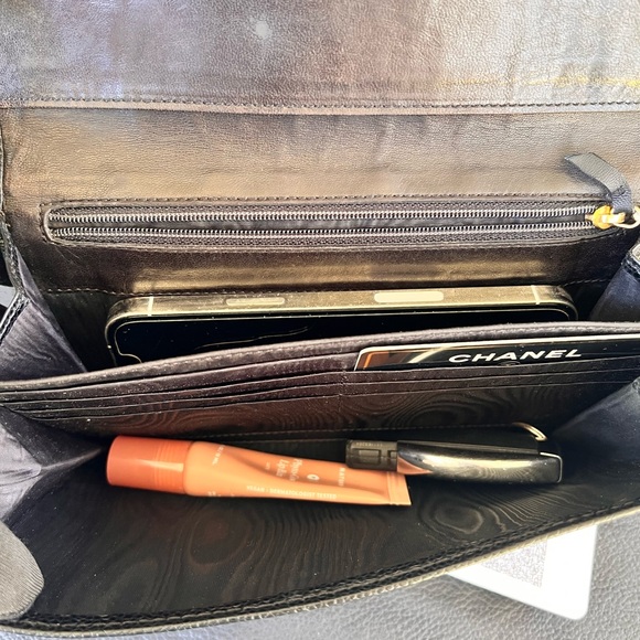 CHANEL Black Caviar crossbody large wallet with chain. - Picture 12 of 14